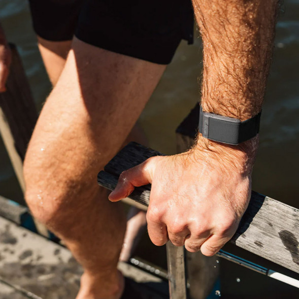 Ремешок для фитнес - браслета Whoop 4.0 HydroKnit Band (Storm Grey) в Барнауле