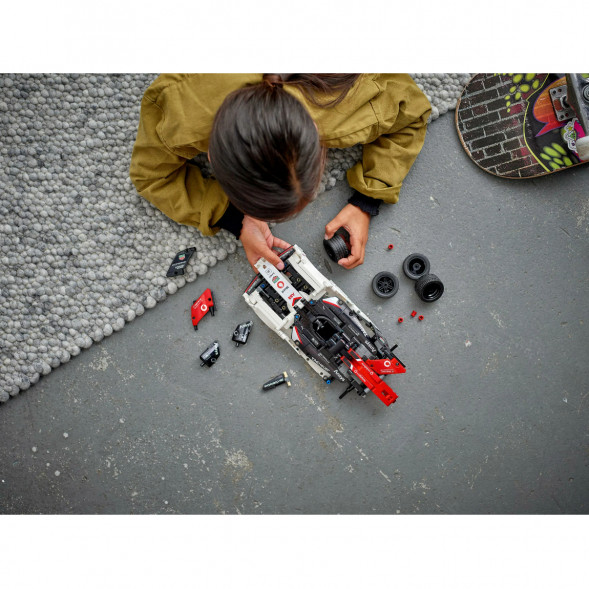 Конструктор LEGO Technic 42137 Formula E Porsche 99X Electric в Барнауле