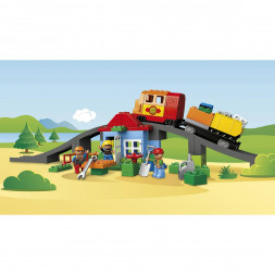 Конструктор LEGO DUPLO Town 10508 Большой поезд