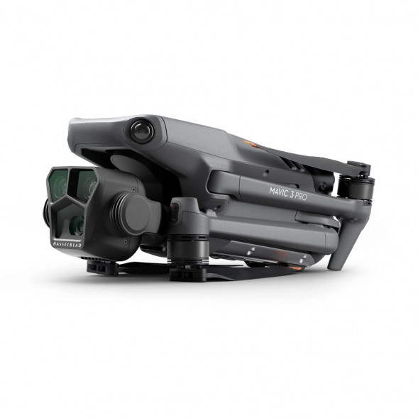 Квадрокоптер DJI Mavic 3 Pro (с пультом DJI RC) в Барнауле