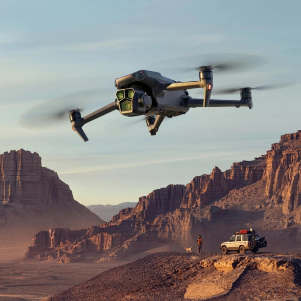 Квадрокоптер DJI Mavic 3 Pro (с пультом DJI RC) в Барнауле
