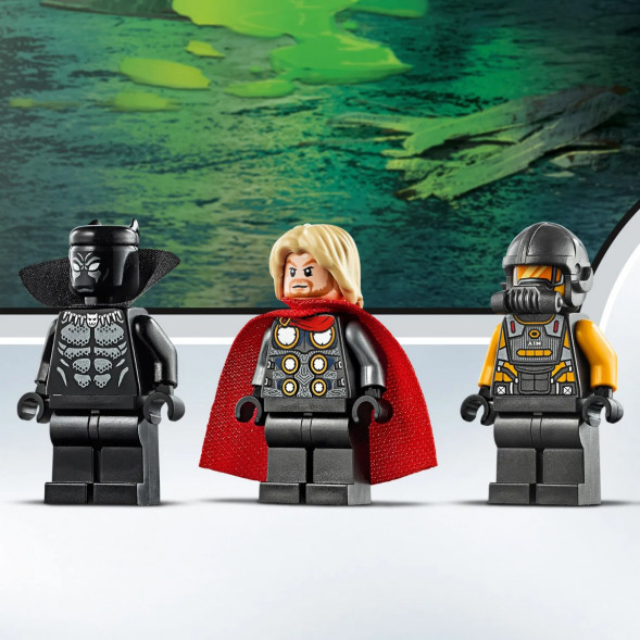 Конструктор LEGO Super Heroes 76142 Мстители Атака на спортбайке в Барнауле