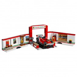 Конструктор LEGO Speed Champions 75889 Гараж Ferrari