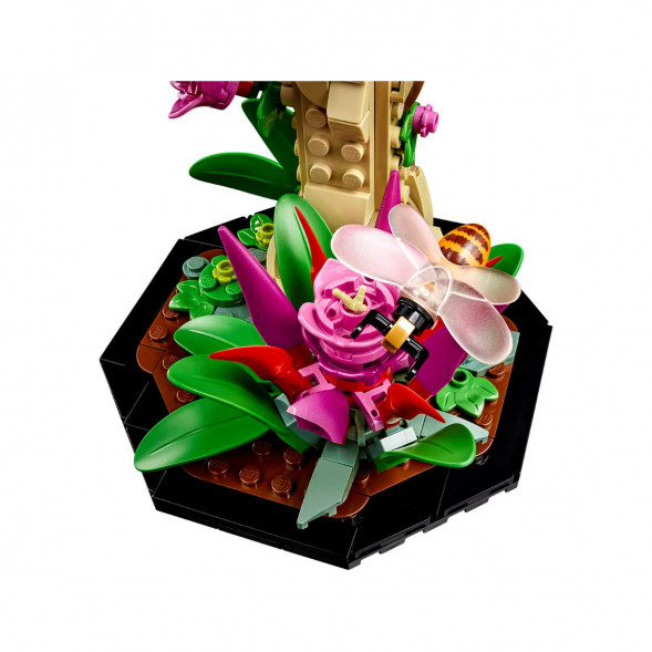 Конструктор LEGO Ideas 21342 Коллекция насекомых в Барнауле