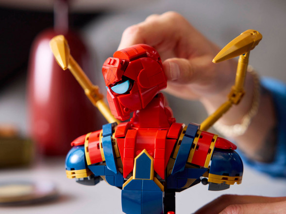 Конструктор LEGO Super Heroes 76326 Бюст Железного Человека-паука в Барнауле