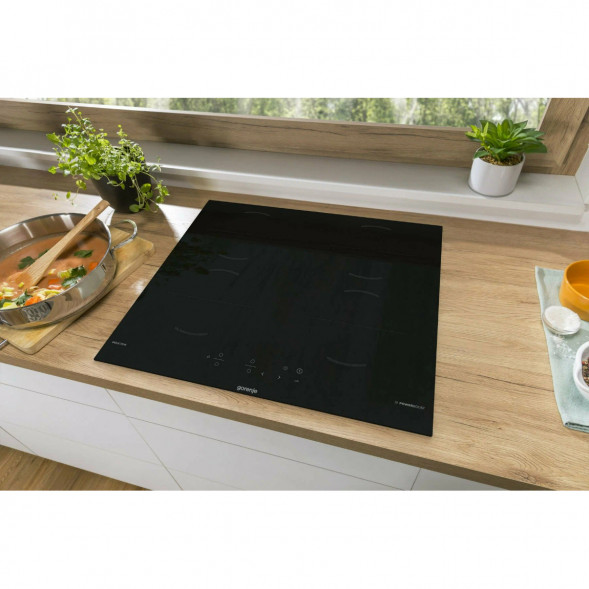 Индукционная варочная панель Gorenje GI6401BSCE, черный в Барнауле